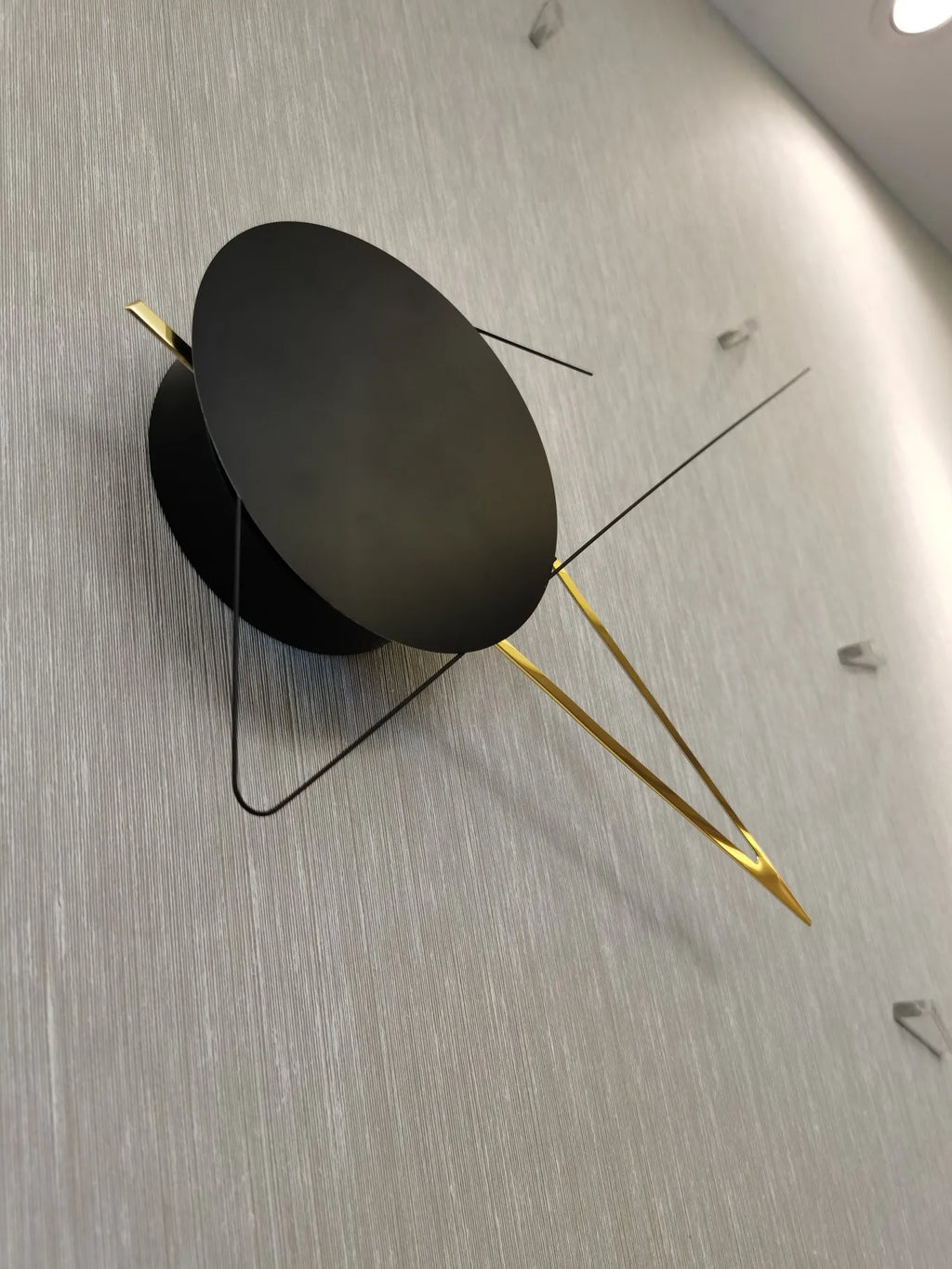 Orbita Frameless Wall Clock